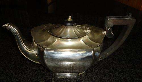 SILVER PLATED TEA POT